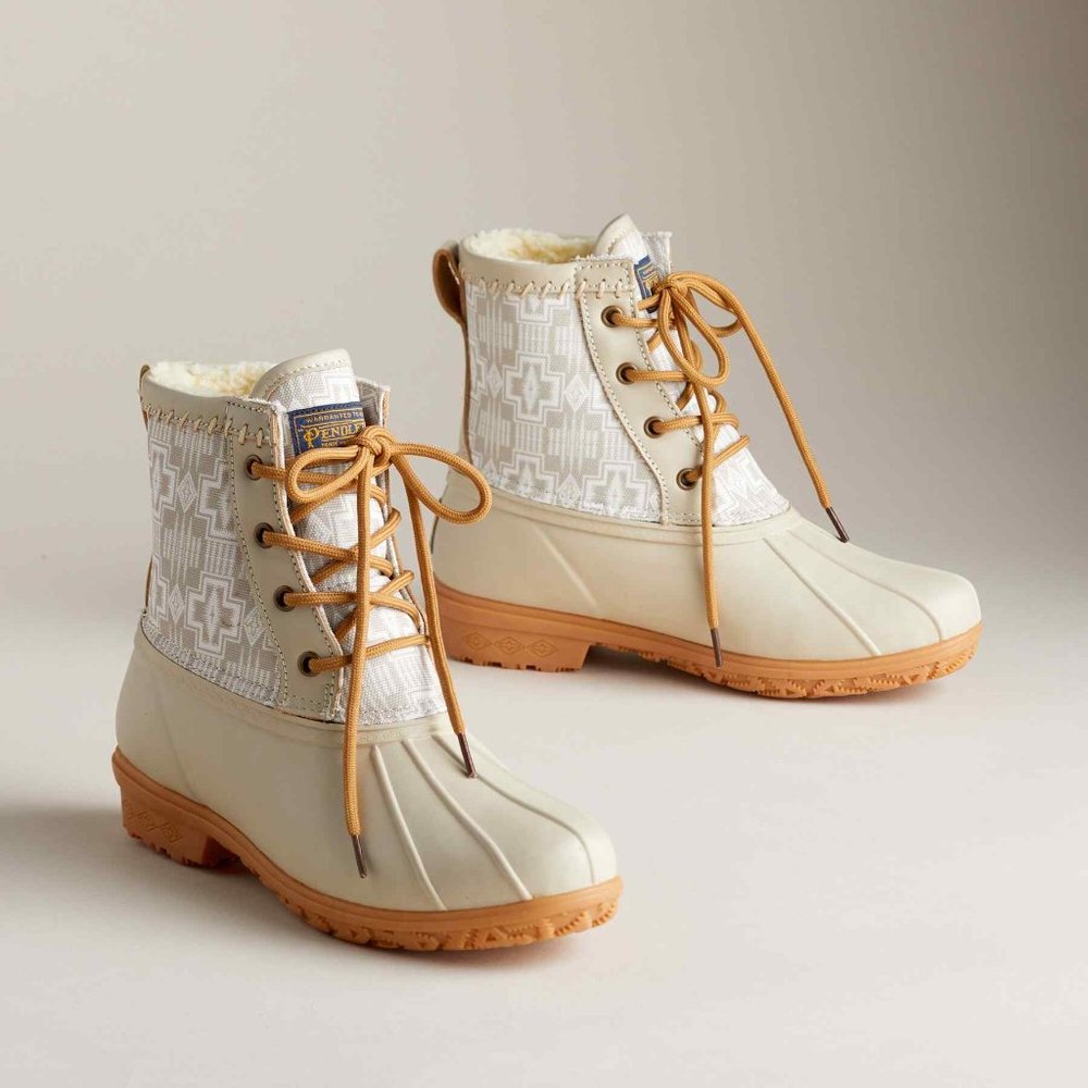 Pendleton Tucson Duck Boots Women's Aztec Print Size 7